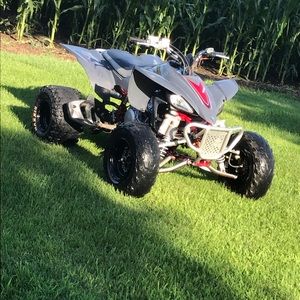 Meet your Posher, Carter